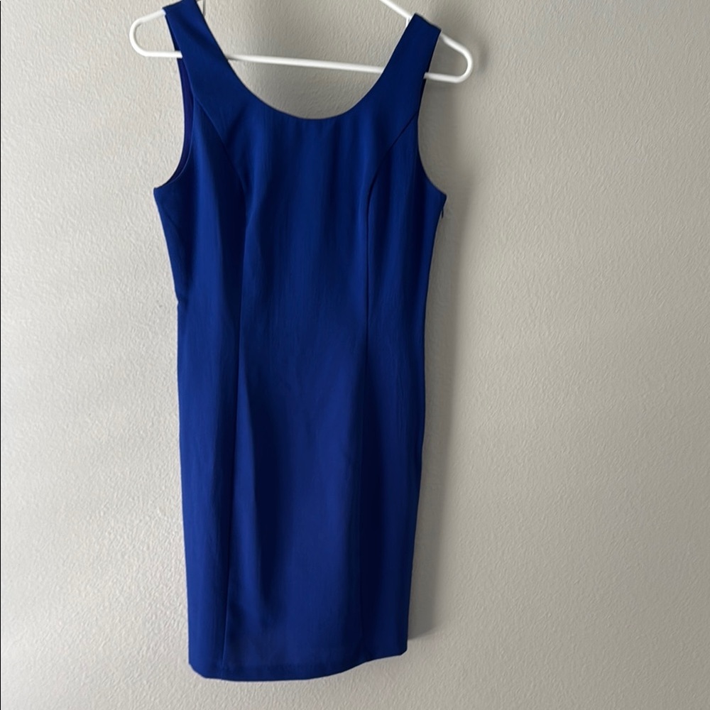Elegant Blue Sleeveless Dress